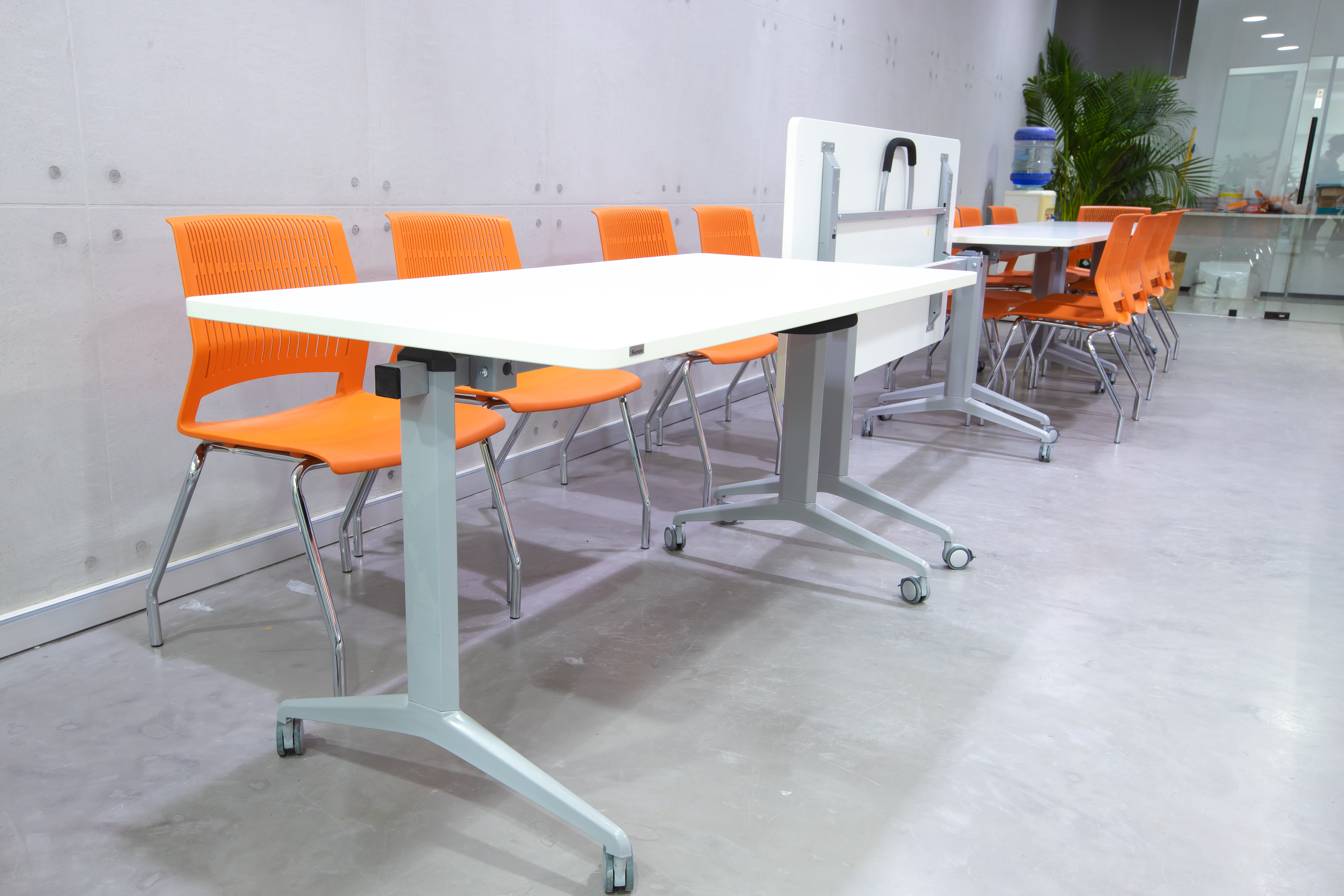 U World workspace project photo